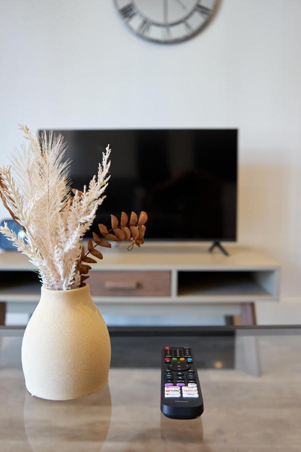Luxury City Escape Apartments Londra Dış mekan fotoğraf