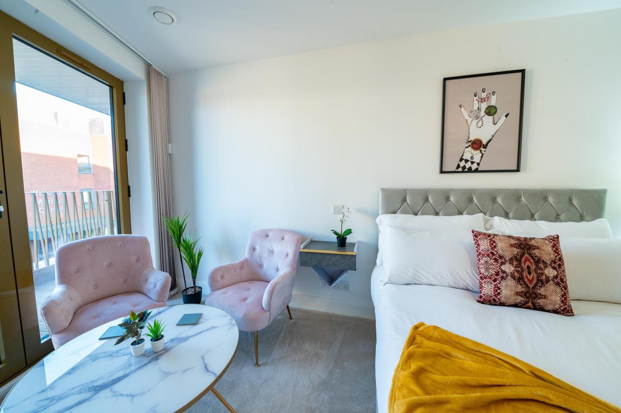 Luxury City Escape Apartments Londra Dış mekan fotoğraf