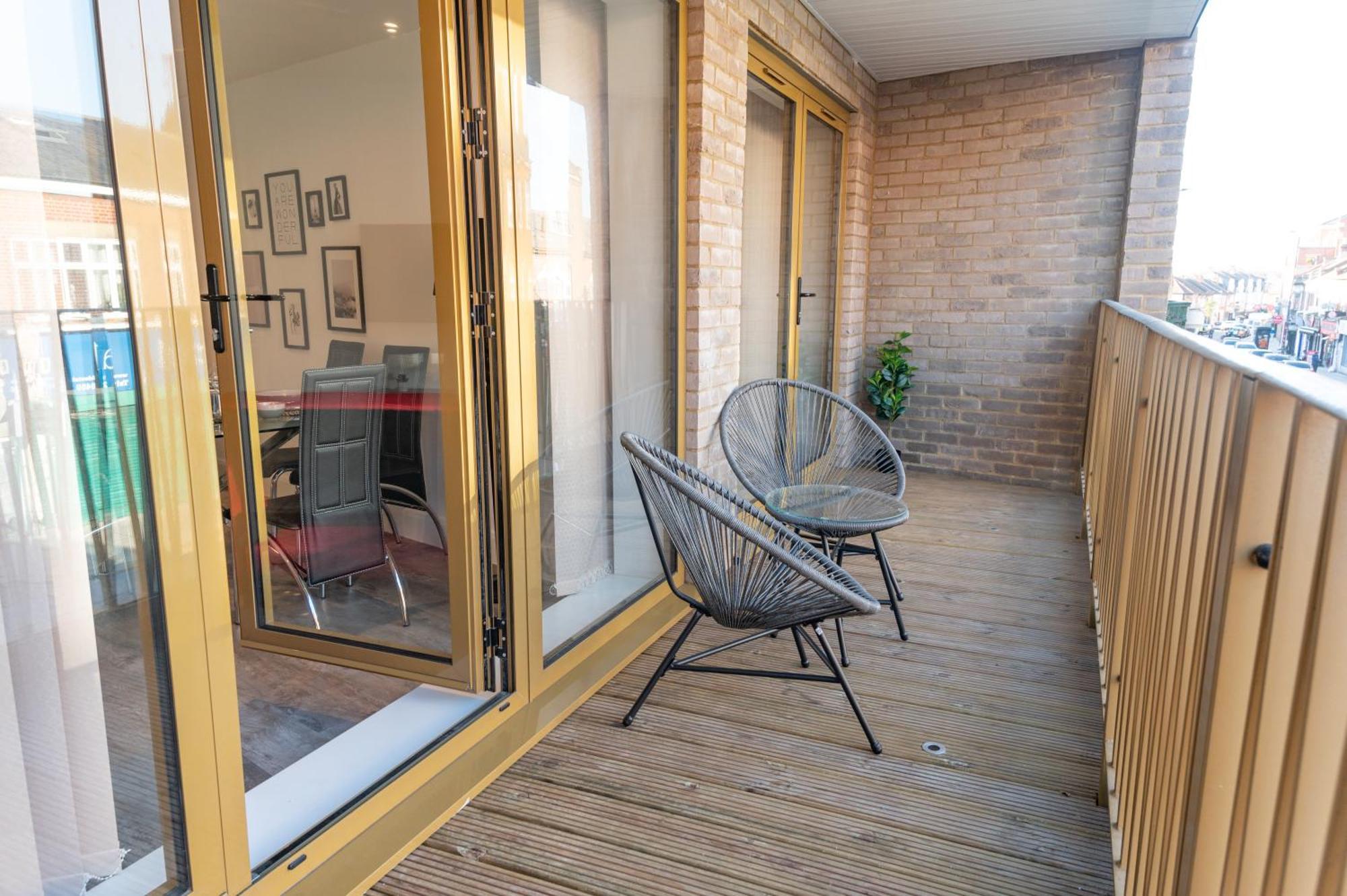 Luxury City Escape Apartments Londra Dış mekan fotoğraf