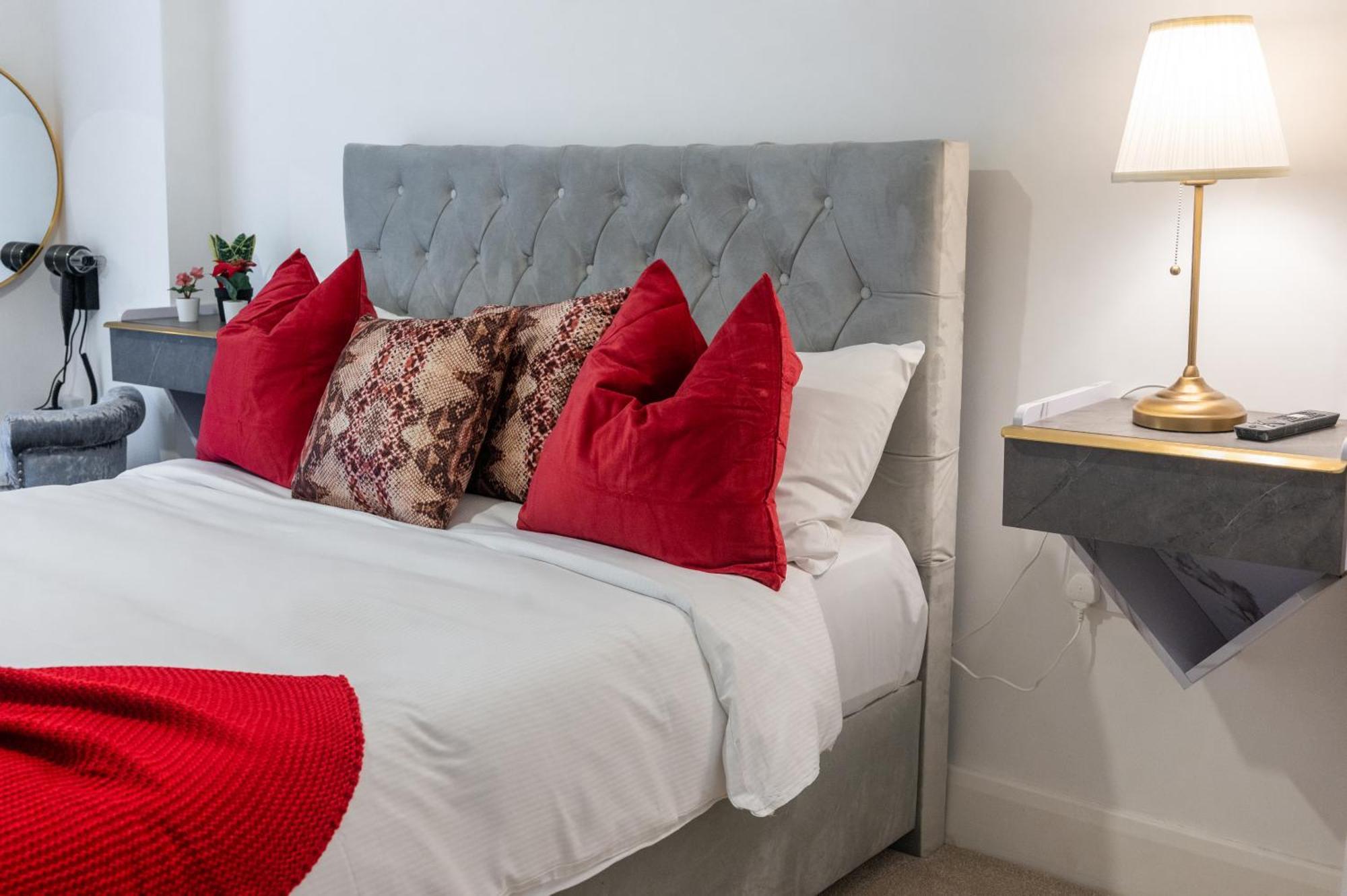 Luxury City Escape Apartments Londra Dış mekan fotoğraf